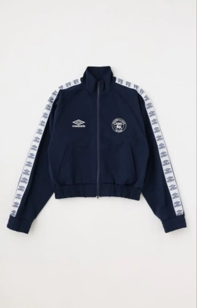 2026年最新】moussy umbro トラックジャケットの人気アイテム - メルカリ
