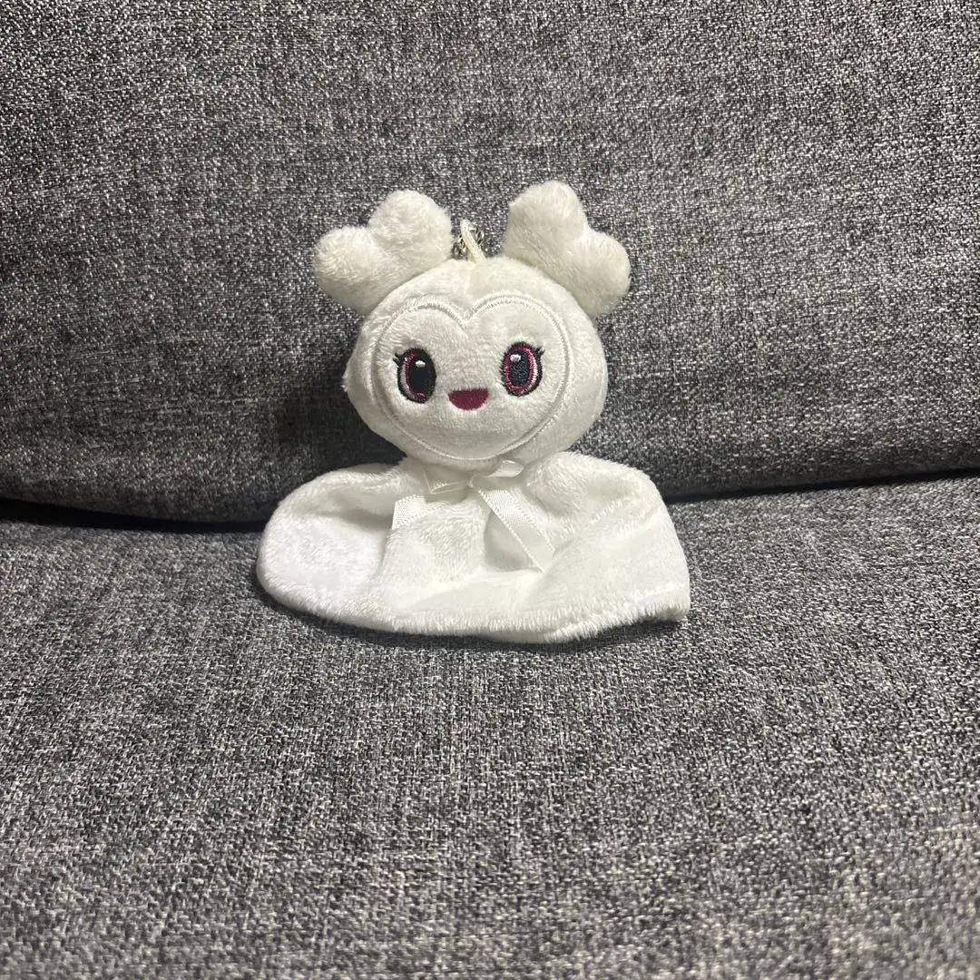 2026年最新】twiceダブリーチャームの人気アイテム - メルカリ