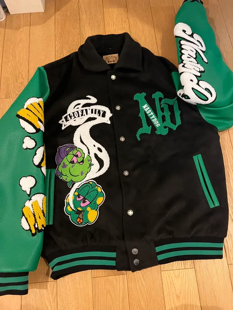 2026年最新】ナスティードッグ スタジャンの人気アイテム - メルカリ