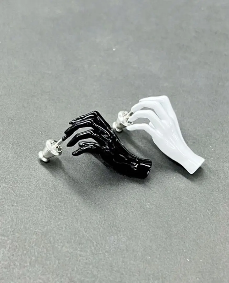 2026年最新】hazama アクセサリーの人気アイテム - メルカリ