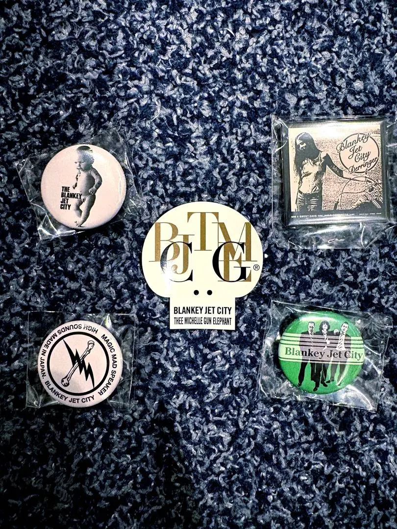 2026年最新】ブランキージェットシティ 缶バッジの人気アイテム - メルカリ