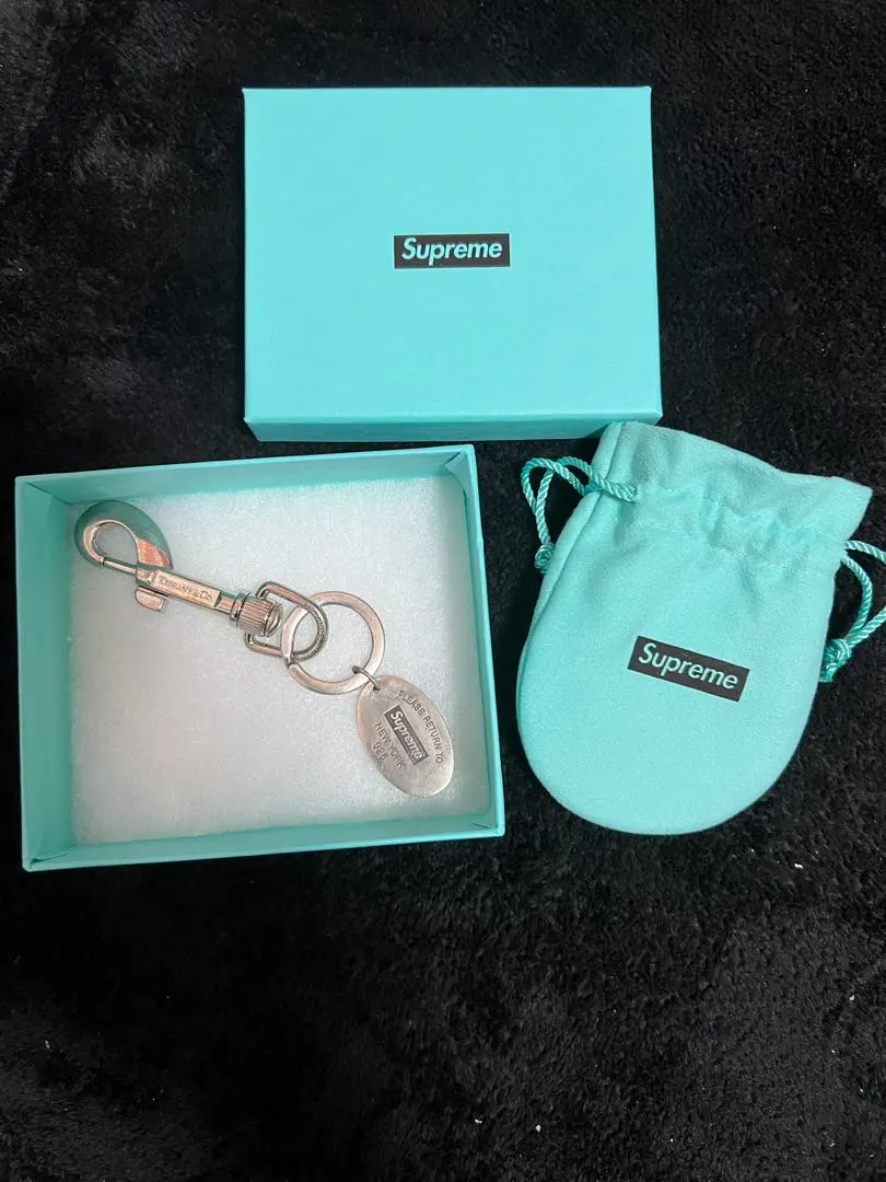 2026年最新】supreme tiffany oval tag keyringの人気アイテム - メルカリ