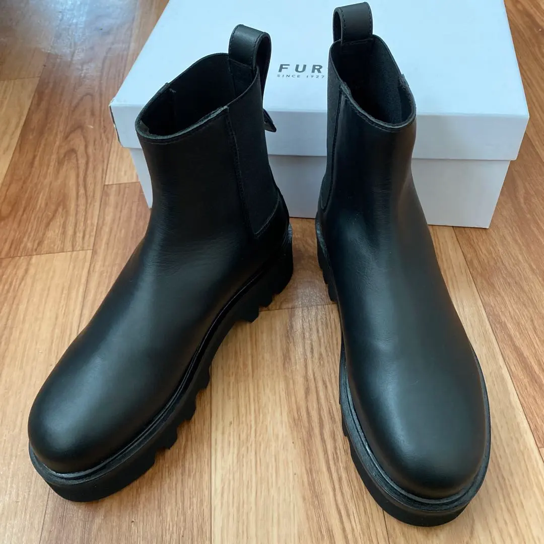 2026年最新】FURLA サイドゴアブーツの人気アイテム - メルカリ
