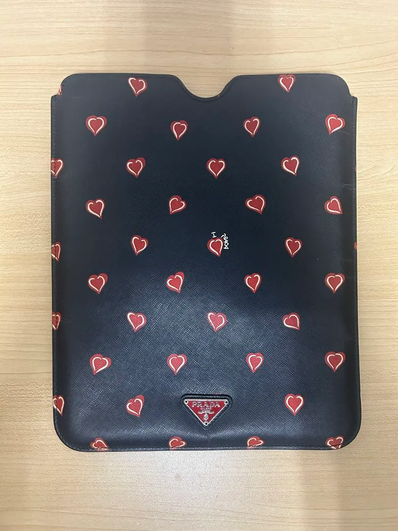 2026年最新】プラダ PRADA iPadケースの人気アイテム - メルカリ