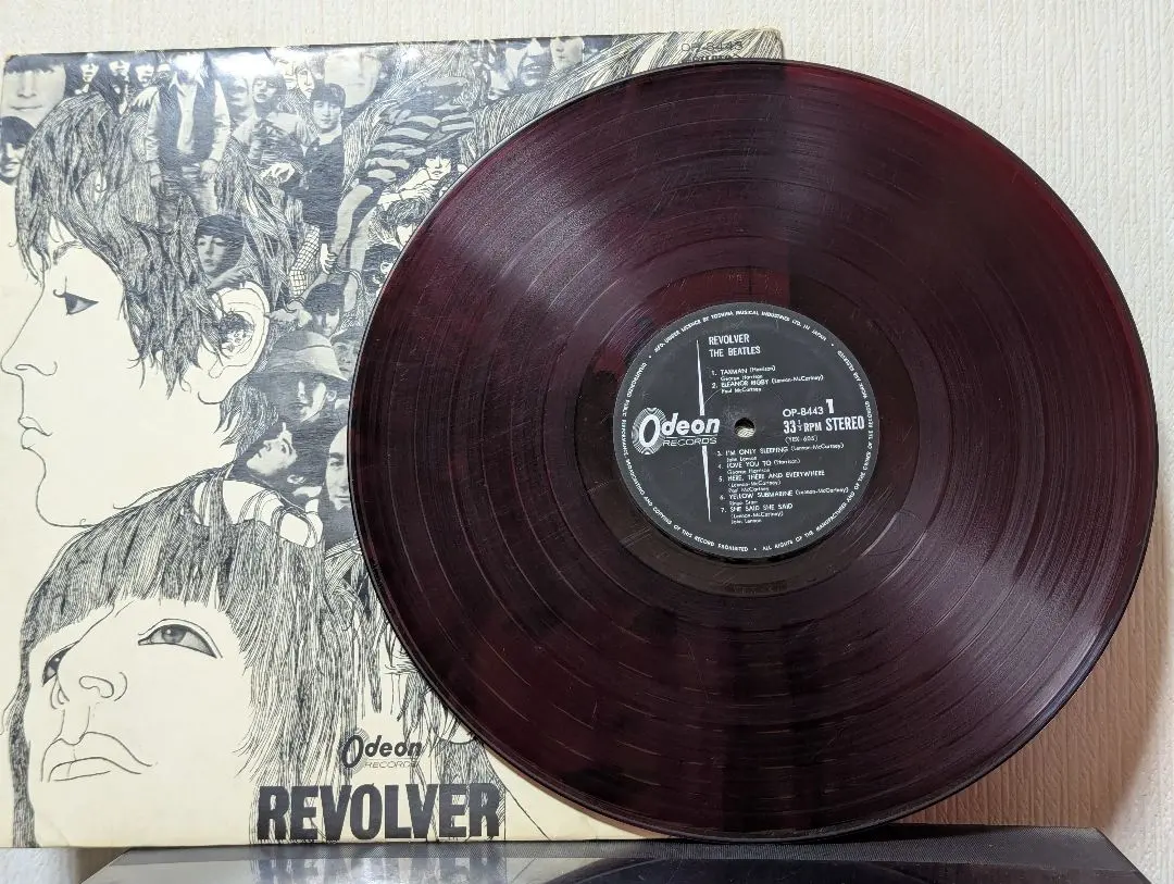 2026年最新】リボルバー 赤盤の人気アイテム - メルカリ