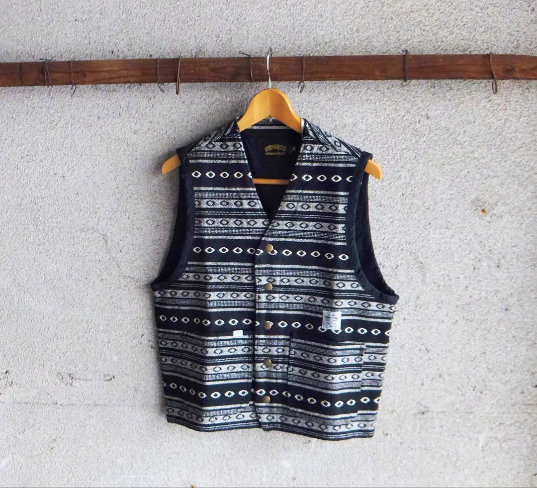 2026年最新】イーブルアクト evilact ベストの人気アイテム - メルカリ