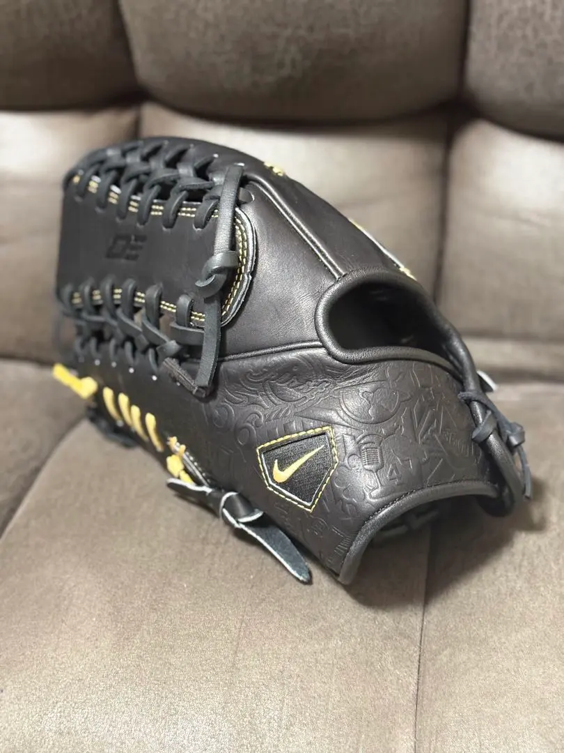 2026年最新】ナイキ 軟式左投げ用の人気アイテム - メルカリ