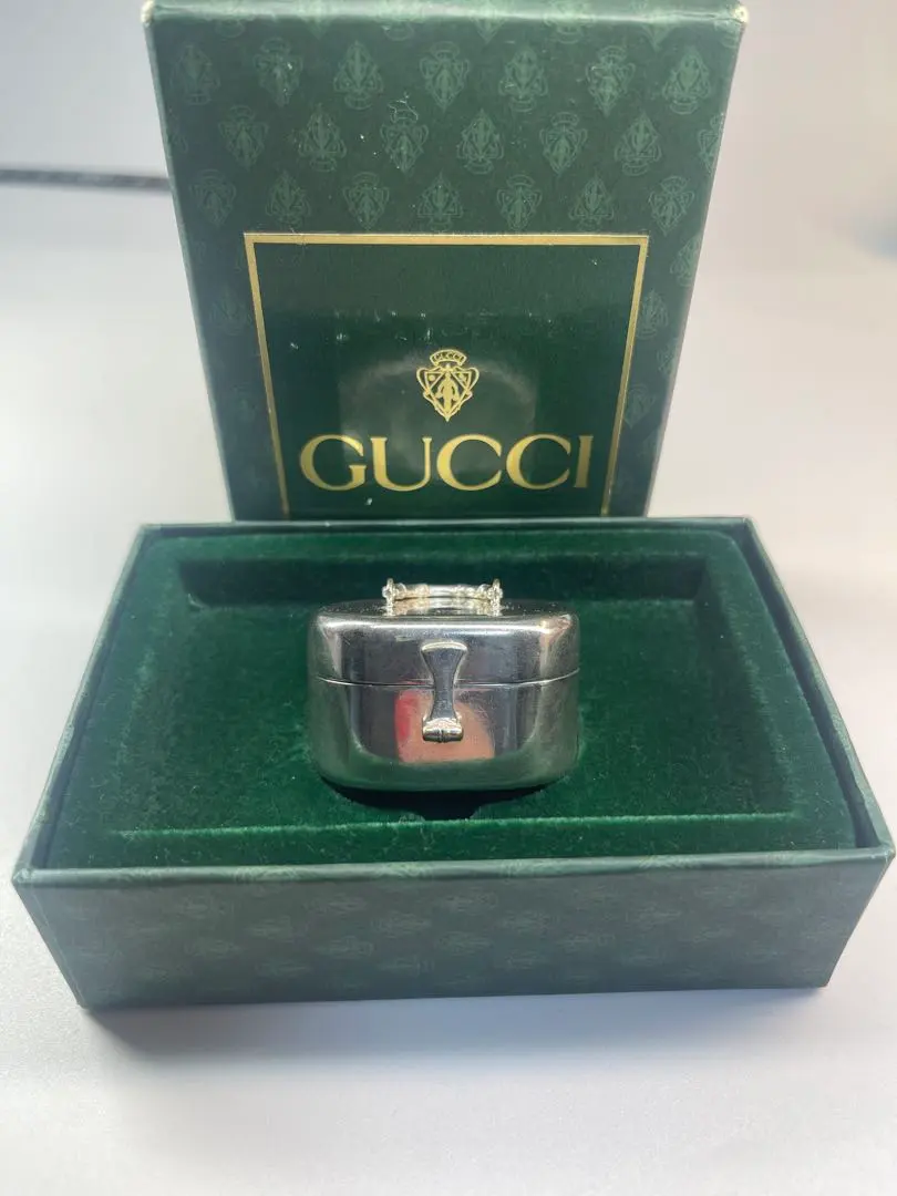 2026年最新】gucci ピルケースの人気アイテム - メルカリ