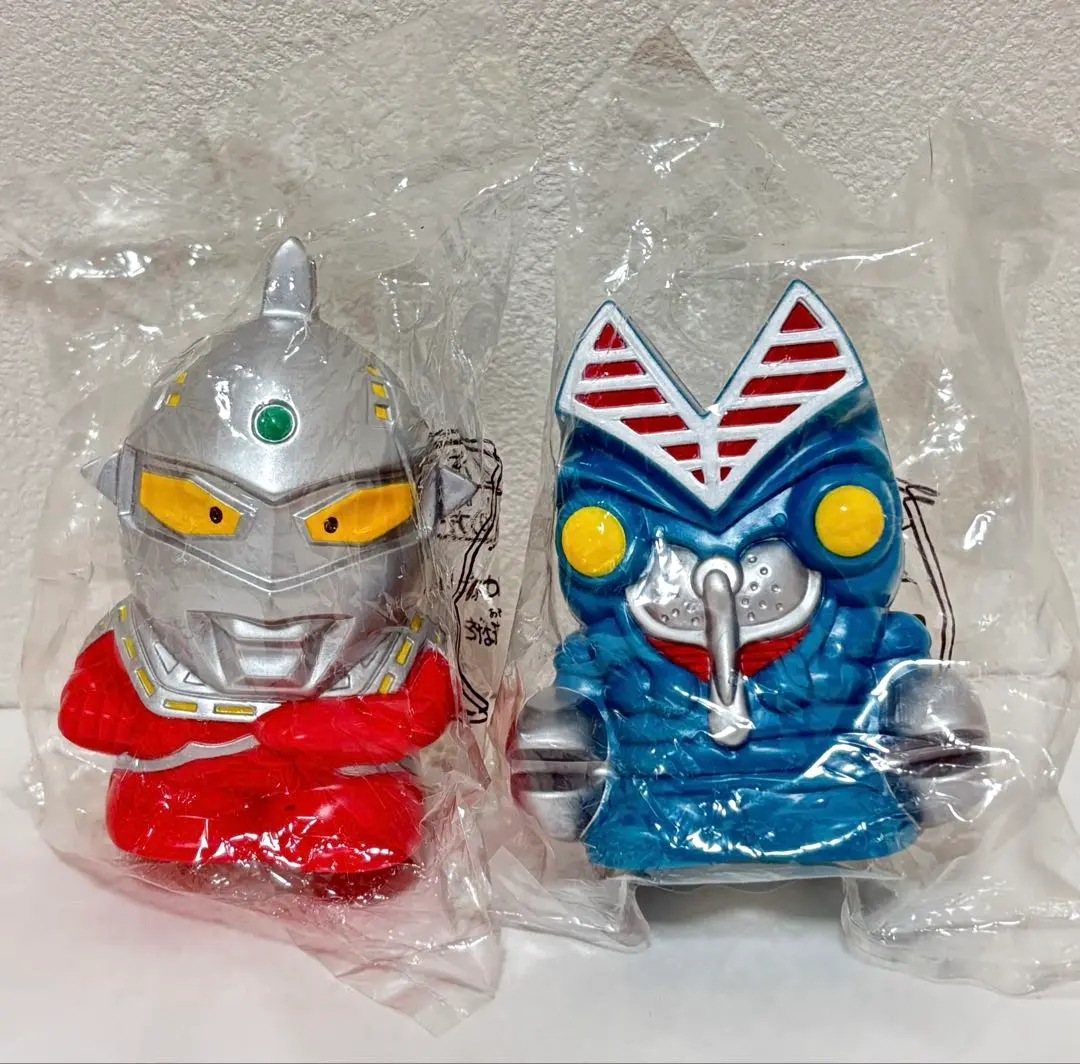 2026年最新】バルタン星人 貯金箱の人気アイテム - メルカリ