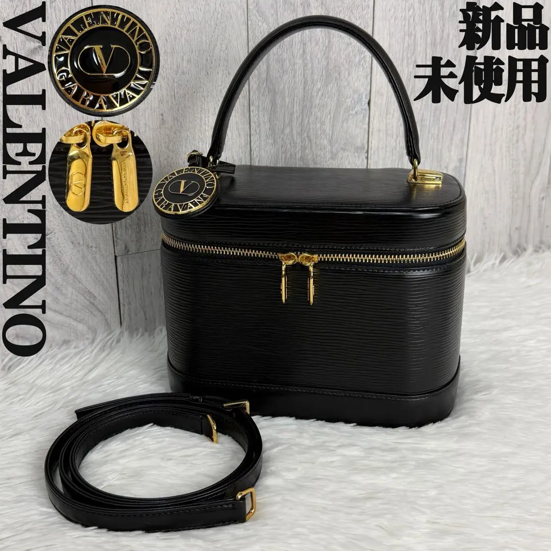 2026年最新】ヴァレンチノ バニティの人気アイテム - メルカリ