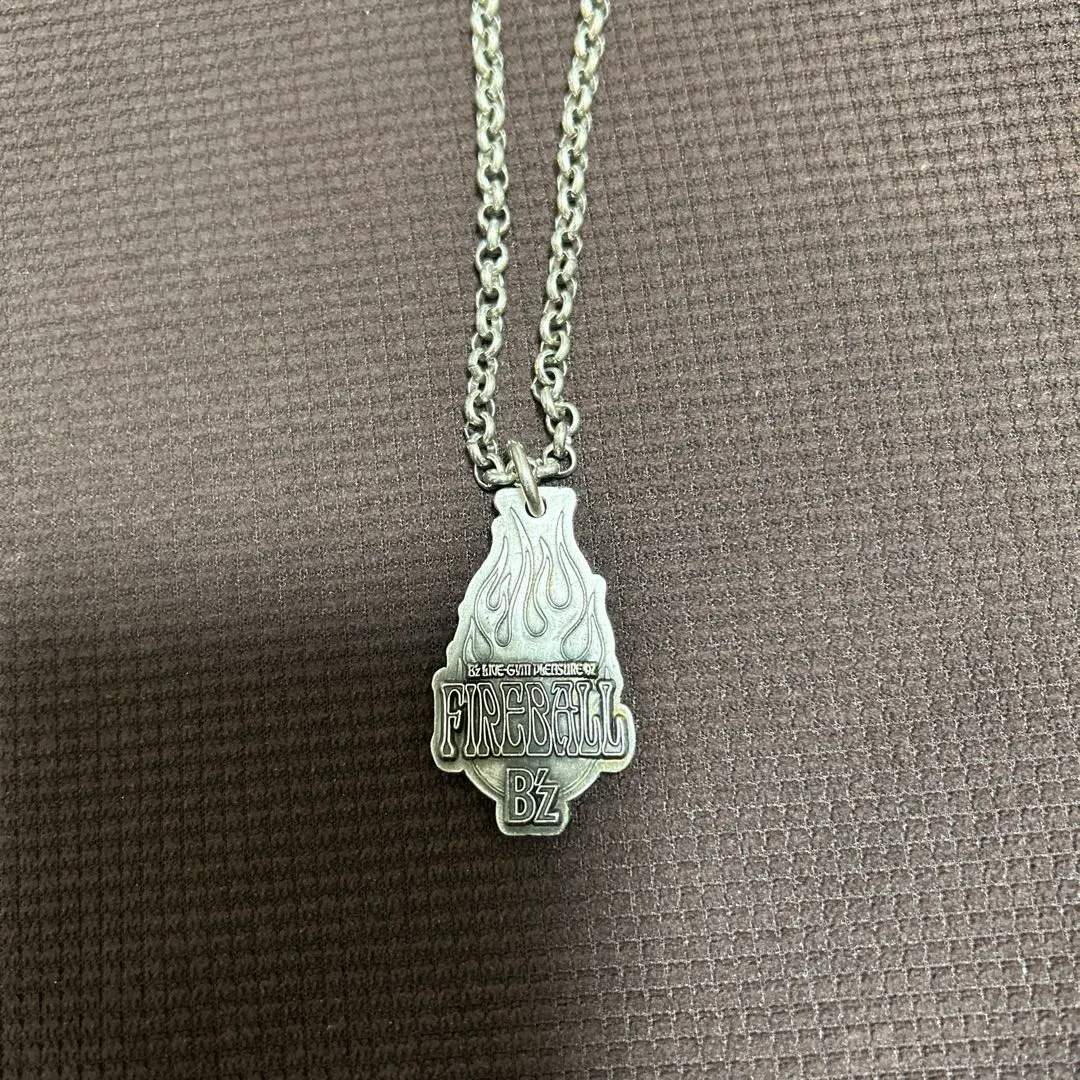2026年最新】b'z ミュージシャン ネックレスの人気アイテム - メルカリ