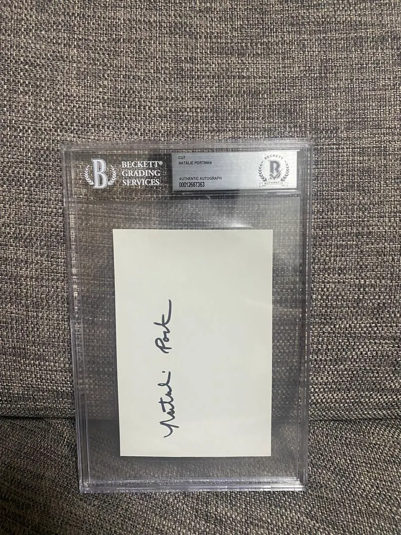 2026年最新】ナタリーポートマン サインの人気アイテム - メルカリ