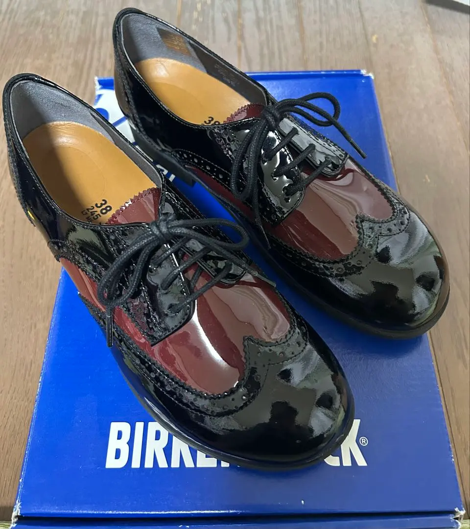 2026年最新】BIRKENSTOCK ビルケンシュトック Laramieの人気アイテム