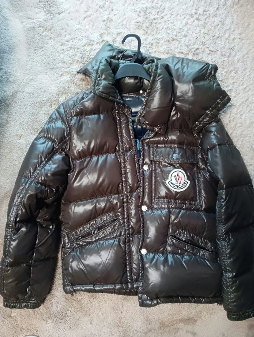 2026年最新】モンクレール エベレスト ブラウンの人気アイテム - メルカリ