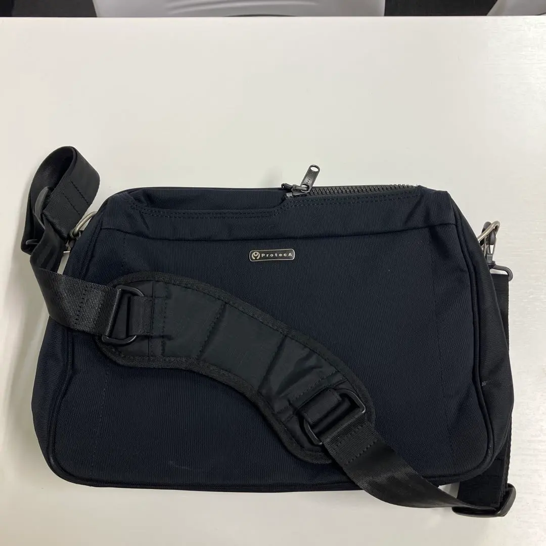 2026年最新】proteca ショルダーバッグの人気アイテム - メルカリ
