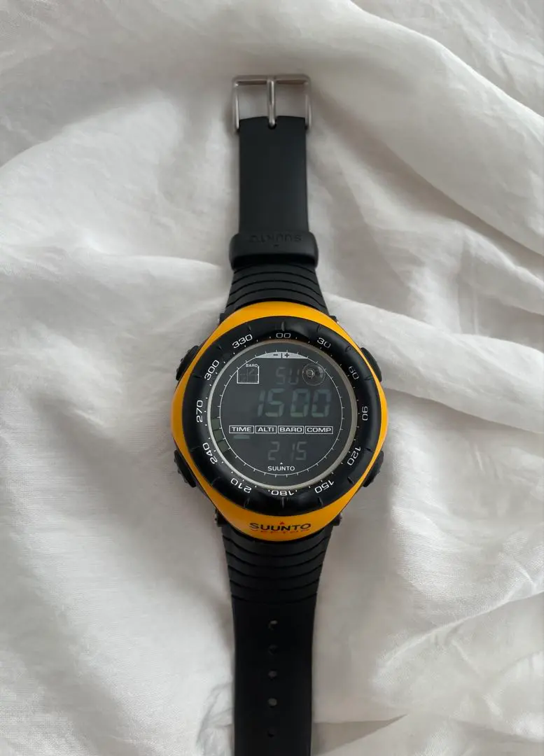 2026年最新】suunto vector イエローの人気アイテム - メルカリ