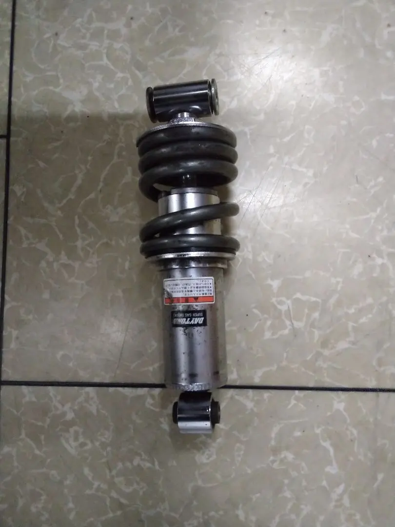 2026年最新】ドラッグスター400 リアサスの人気アイテム - メルカリ