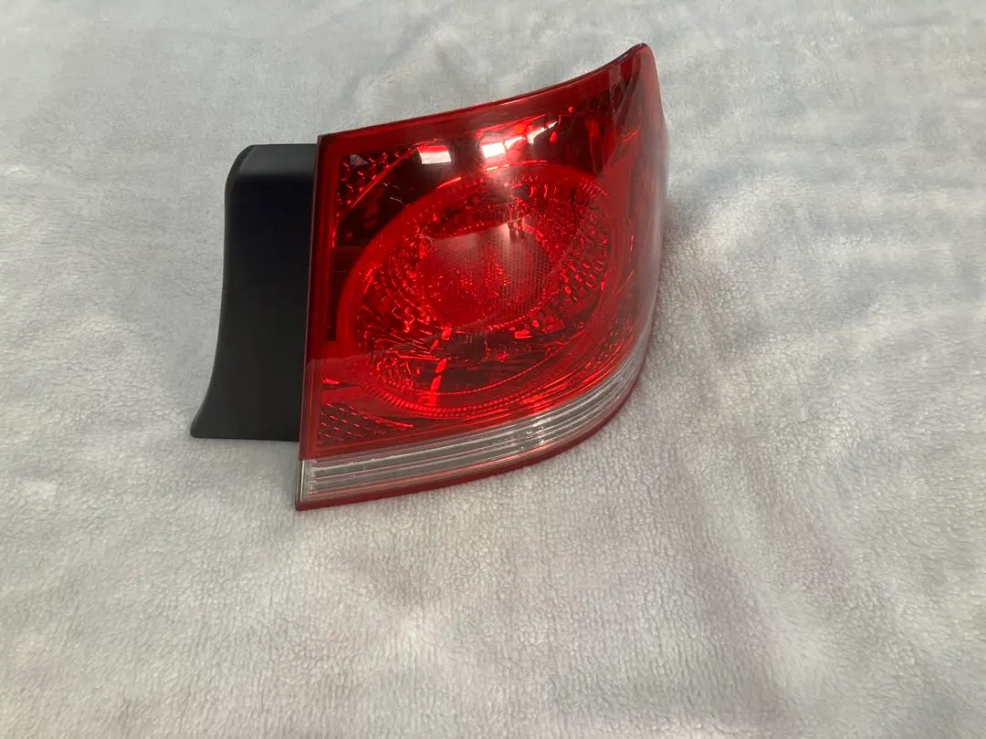 2026年最新】18クラウンアスリートテールランプの人気アイテム - メルカリ