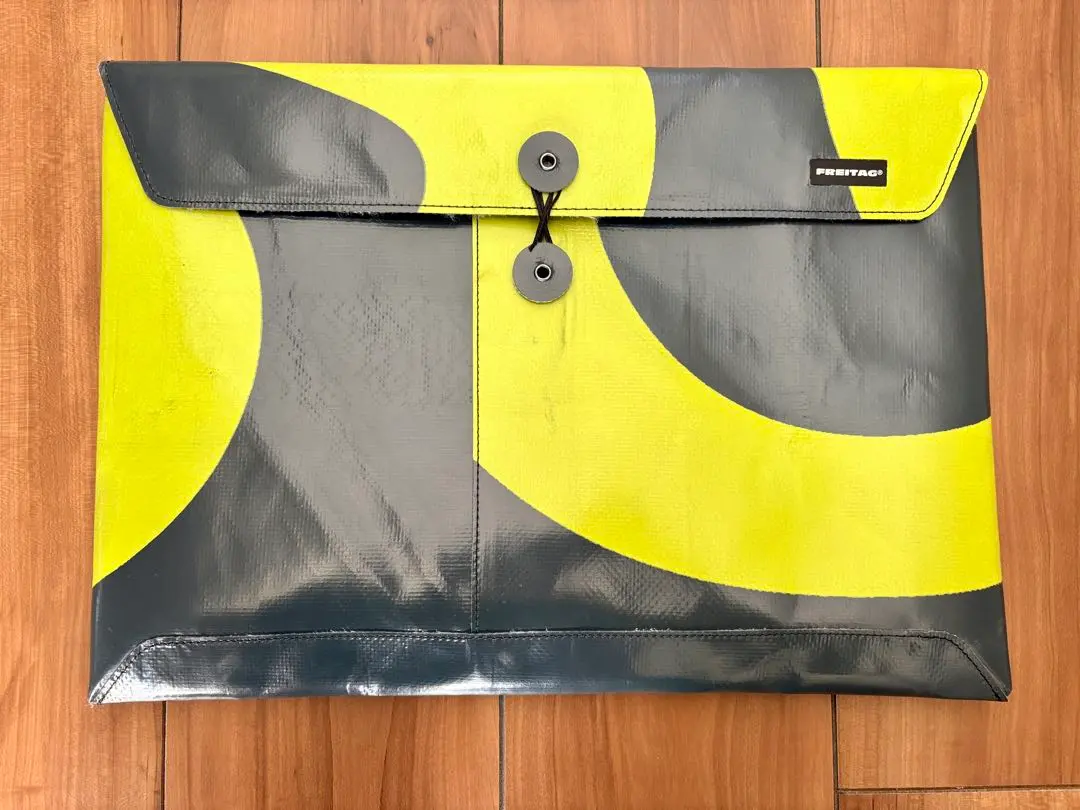 2026年最新】FREITAG ipadケースの人気アイテム - メルカリ