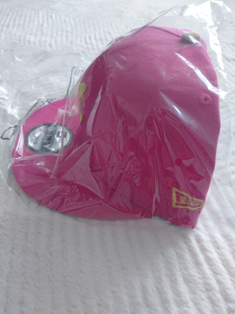 浜崎あゆみ♡NEWERA コラボキャップ♡ピンク - メルカリ