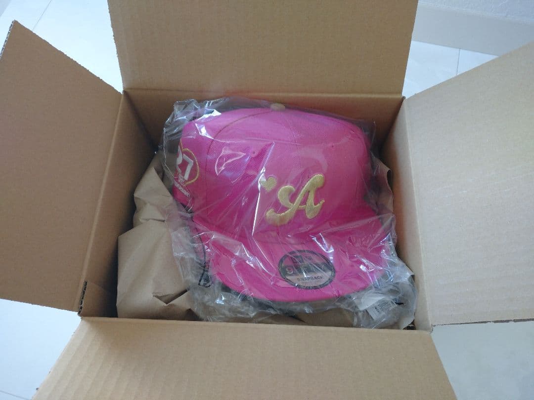 浜崎あゆみ♡NEWERA コラボキャップ♡ピンク - メルカリ