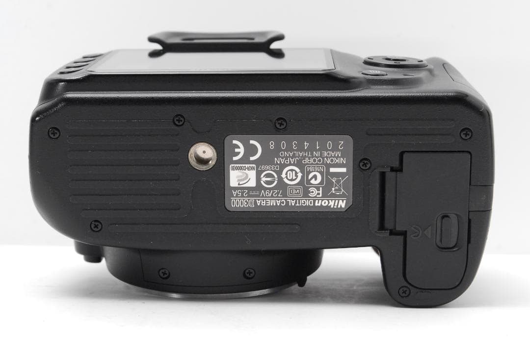 美品】Nikon D3000 スマホ転送 手振れ補正 安心のレンズフード付