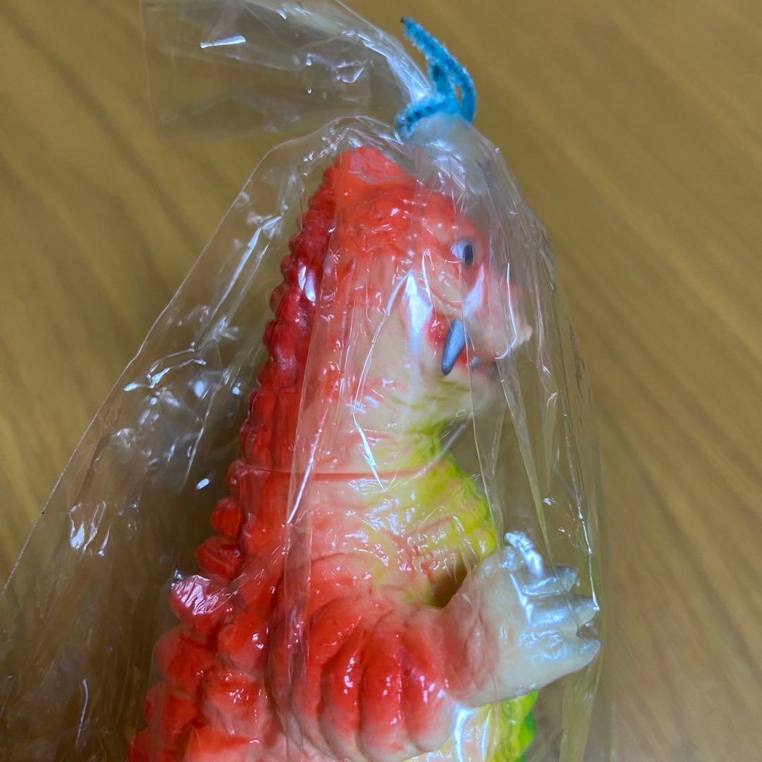 ウルトラマン 怪獣 レッドキング m1号 貯金箱 ソフビ 5420 - メルカリ