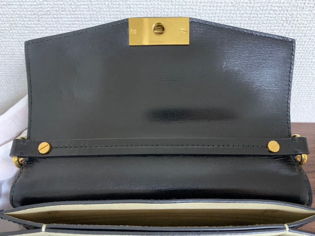 miiii様専用】GIVENCHY ジバンシィ GV3ショルダーバッグ - メルカリ