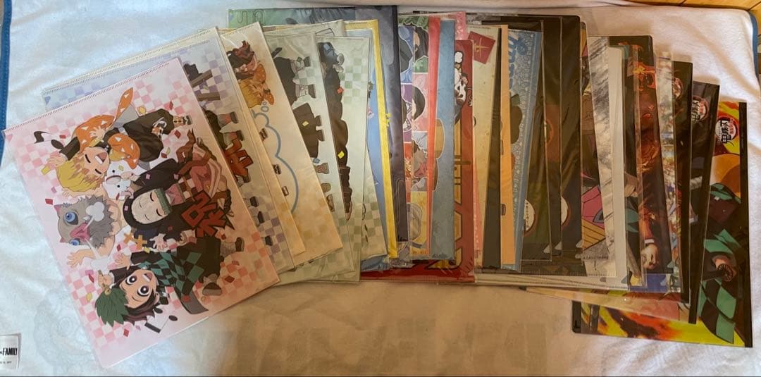 鬼滅の刃　クリアファイル　まとめ売り image9-のコピー.jpg