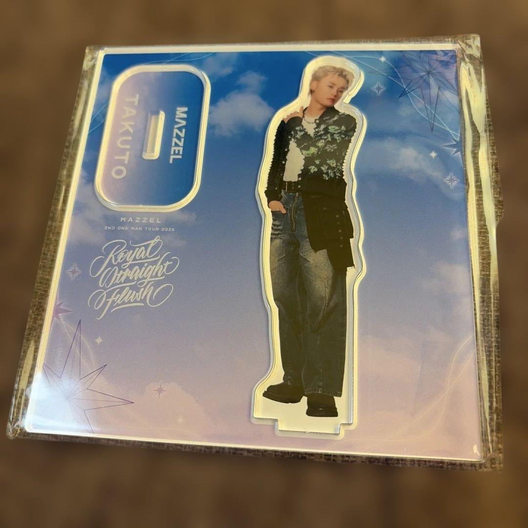 TAKUTO MAZZEL Royal Straight Flashアクスタ - メルカリ