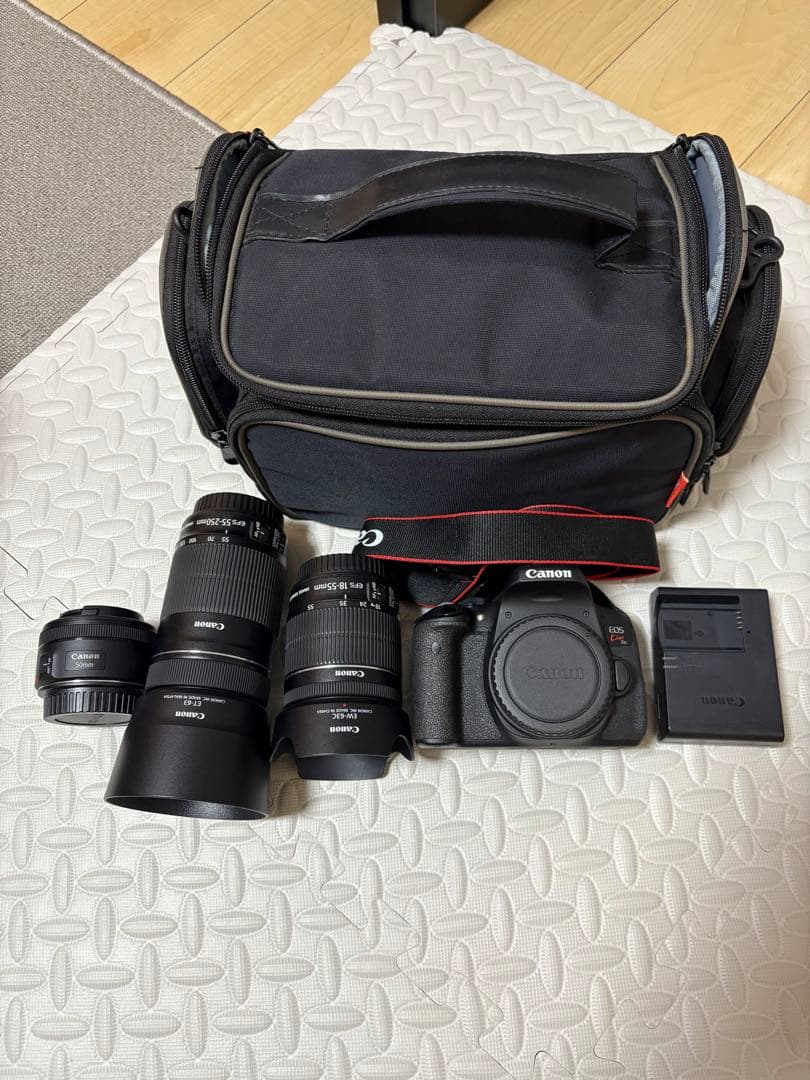 Canon EOS KISS8x8i 一眼レフカメラ レンズ3本付き Amazon | Canon デジタル一眼レフカメラ EOS Kiss X8i レンズキット EF