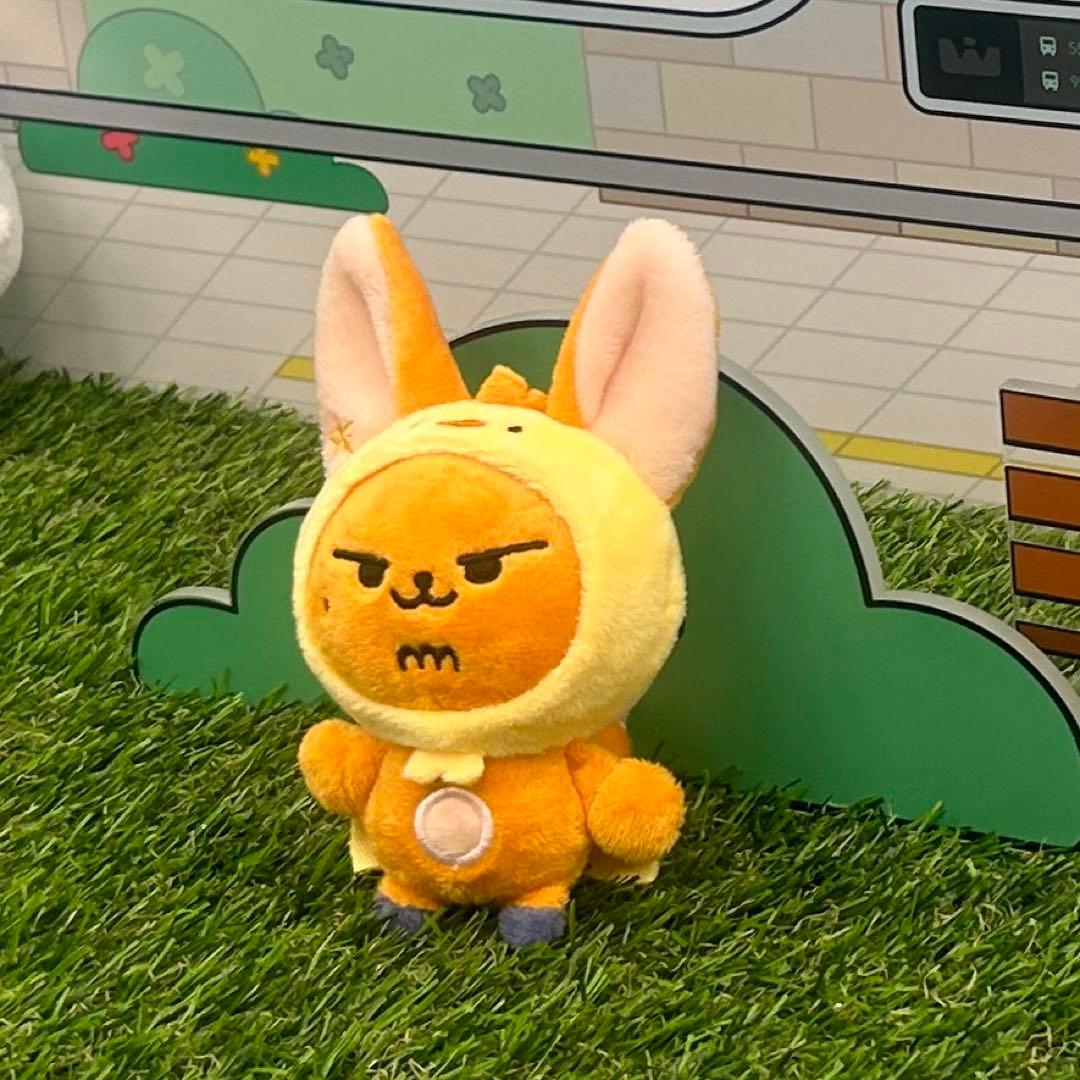 TXT プルバトゥ ポップアップ キーリング ファンチュン ヨンジュン