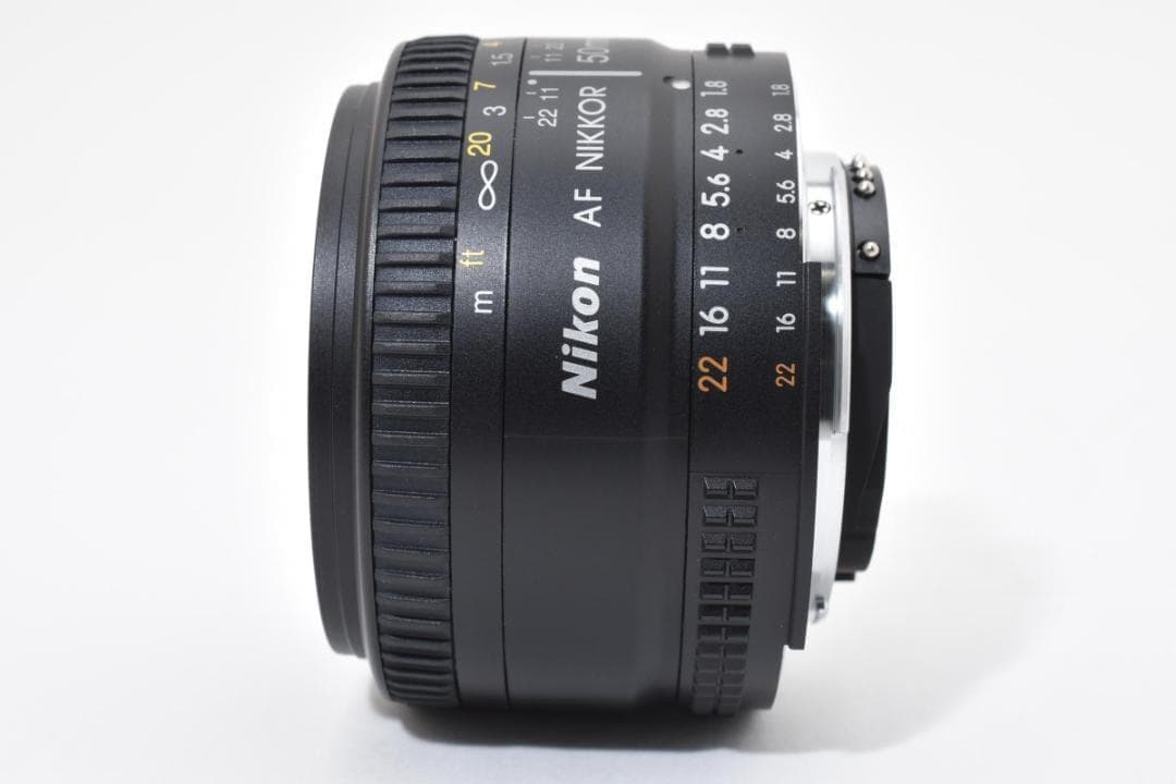 2点まとめ買い ☆極上美品☆ Nikon AF NIKKOR 50mm F1.8D 箱付