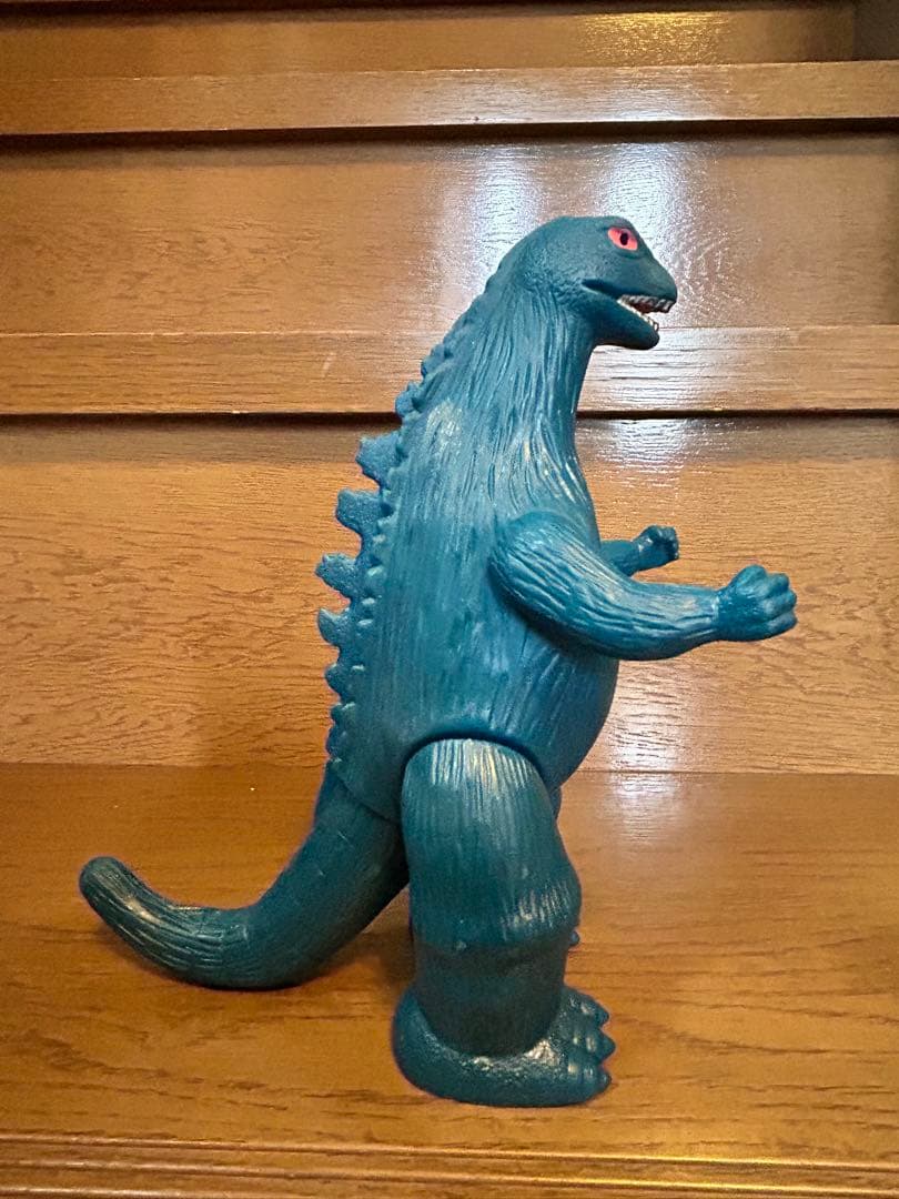 ゴジラ マルサン当時物スタンダードサイズ - メルカリ