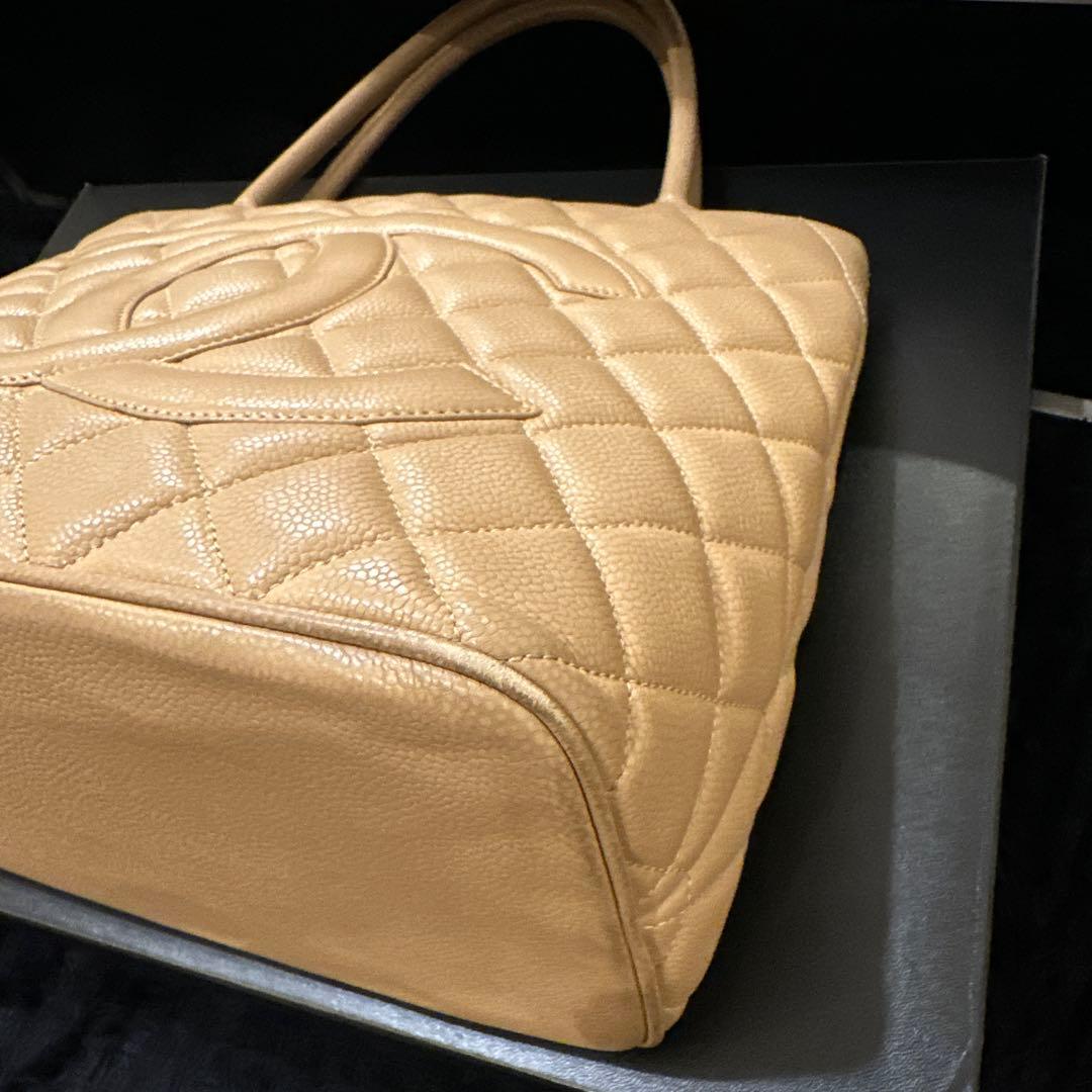 《正規品》CHANEL 復刻トート　ベージュ　ゴールド金具　キャビアスキン