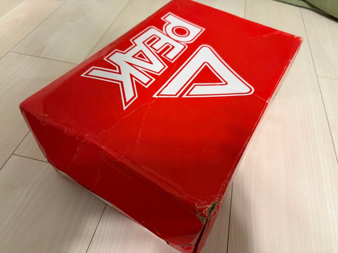 未使用 peak バスケレフリーシューズ 26.5 - メルカリ