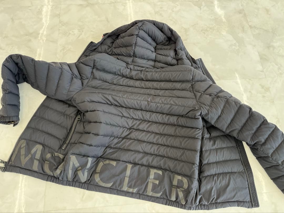 MONCLER DREUX GIUBBOTTO フーディロゴダウンジャケット - メルカリ