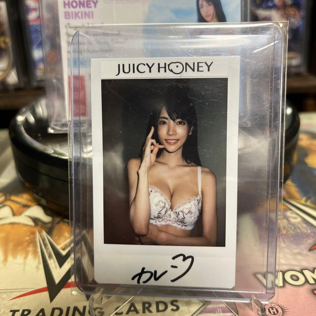 ジューシーハニー 楓カレン サイン入りチェキ＋おまけ - メルカリ