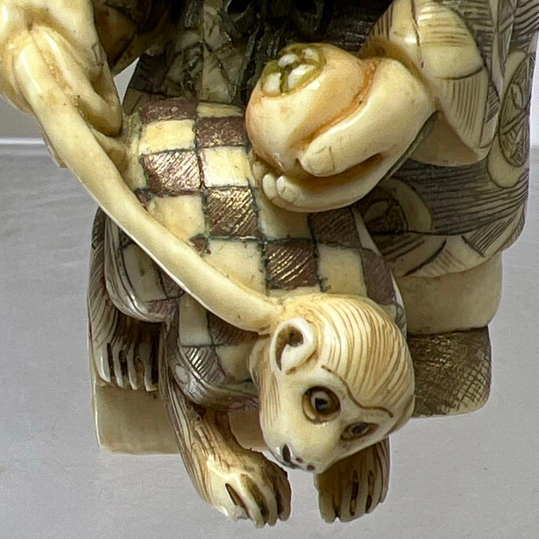 極上 人物に猿 根付34g 東里8-0108☆2F