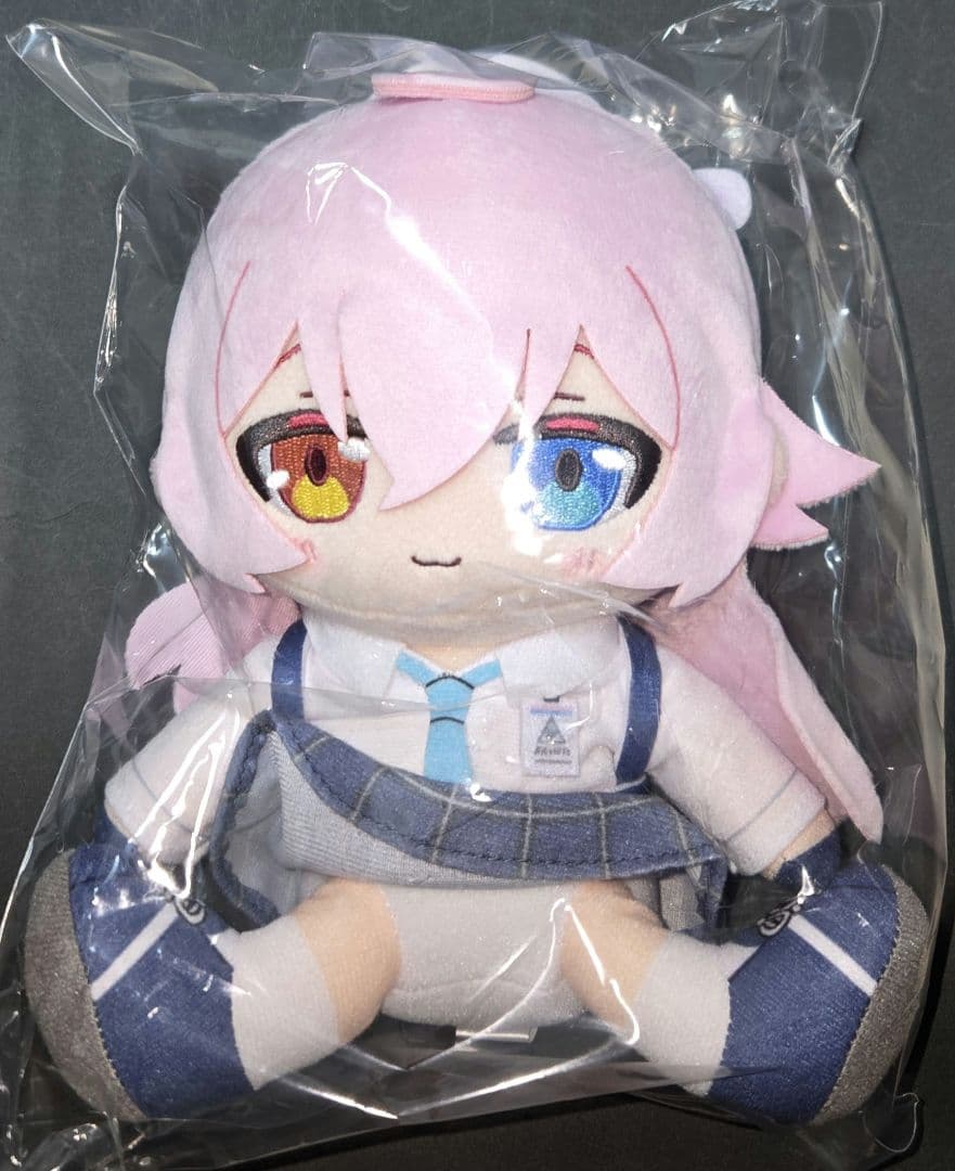 ブルーアーカイブ 小鳥遊ホシノ ぬいぐるみ ちょこぷに 17センチ