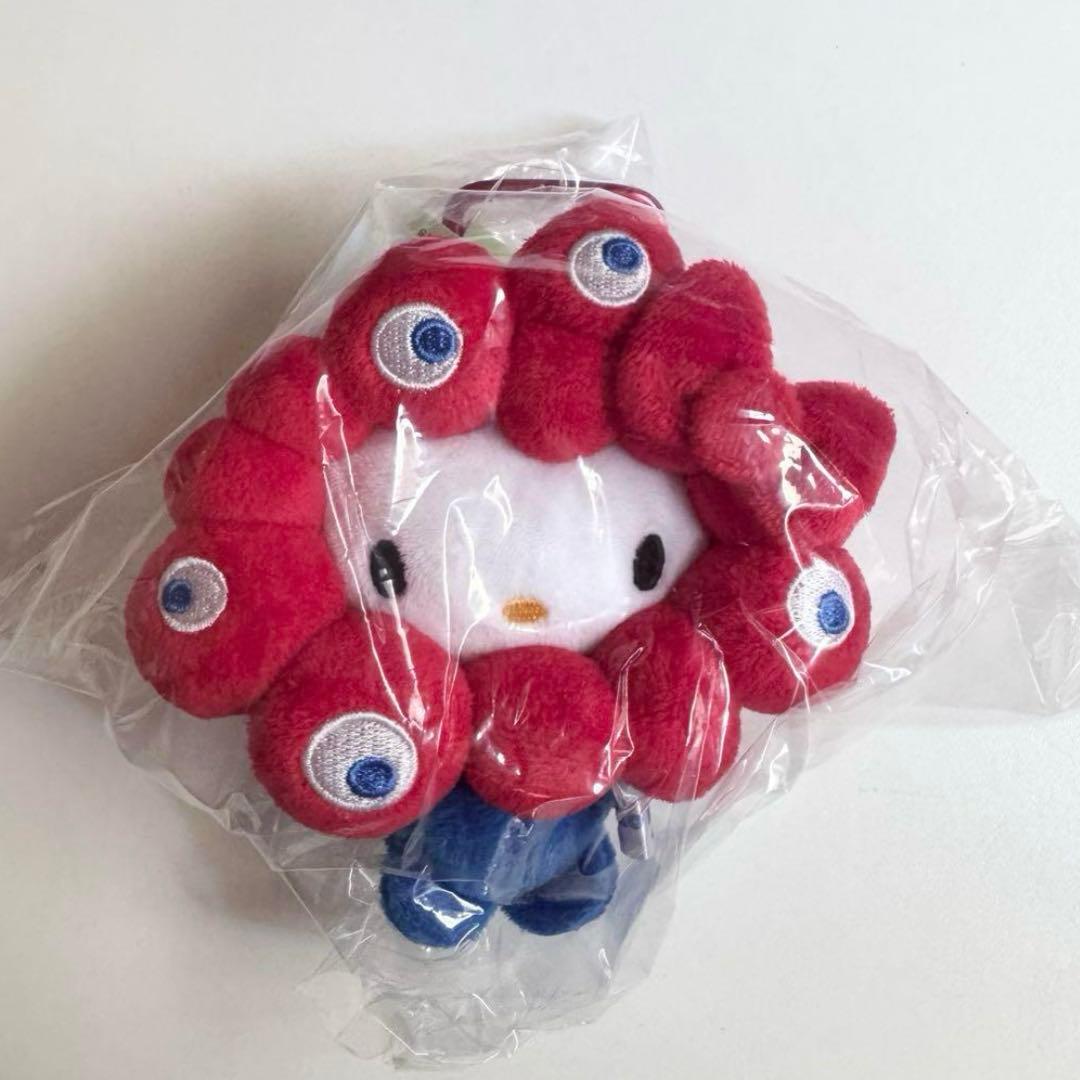 サンリオ ミャクミャク なりきりぬいぐるみ ハローキティ カラビナ付き