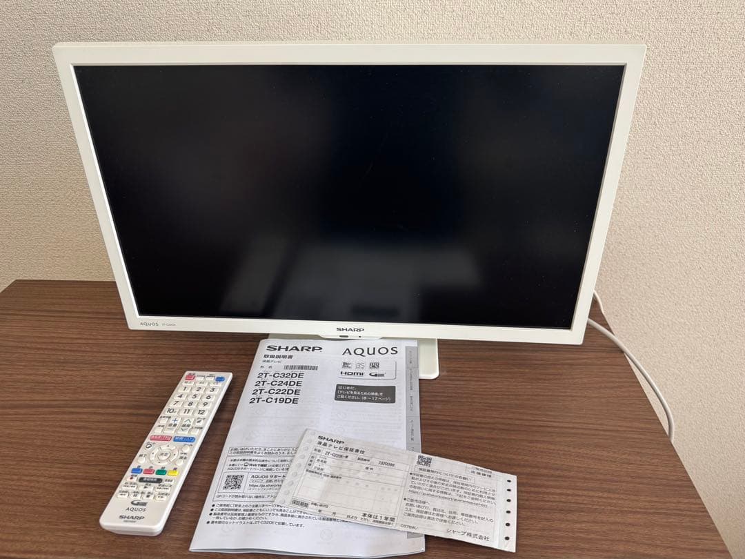 SHARP AQUOS 2T-C22DE ホワイト SHARP AQUOS 2T-C22DE-W（ホワイト） AQUOS 液晶テレビ、薄型テレビ