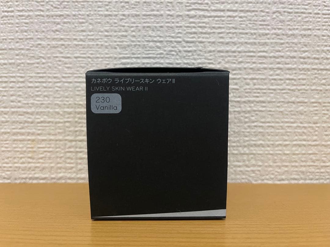 【未使用】カネボウ ライヴリー スキン ウェア II 230 Vanilla カネボウ ライブリースキン ウェアⅡ 230 Vanilla / KANEBO(カネボウ