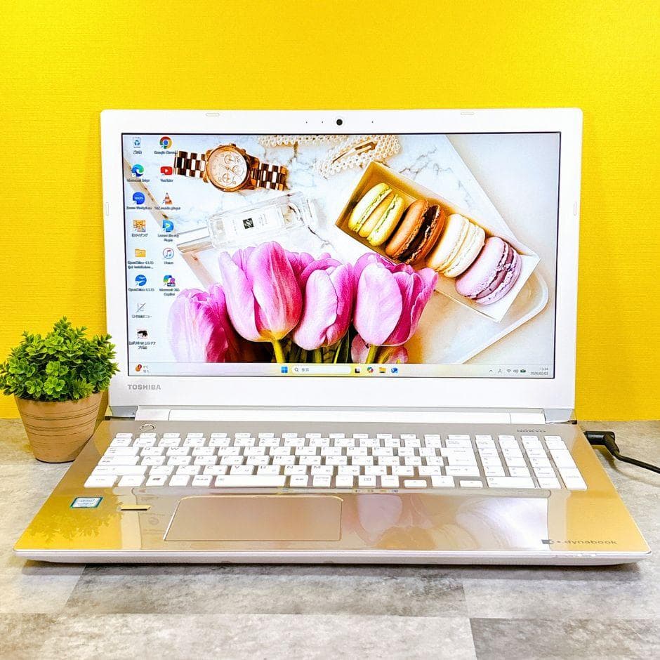 ⅰ7✨SSDで快適✨カメラ付き ブルーレイ フルHD 薄型 Windows11 - メルカリ