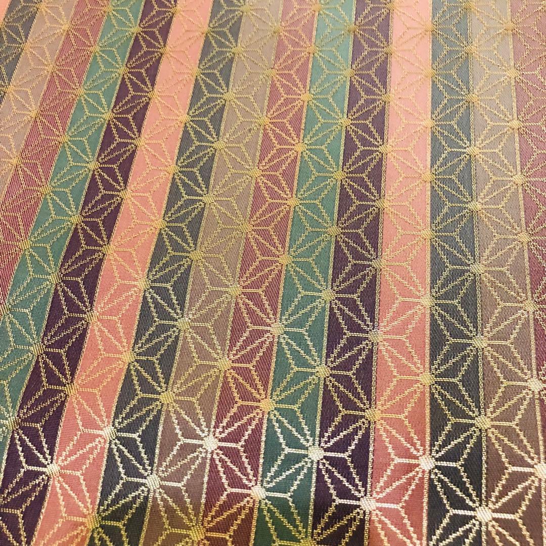 美品正絹袋帯‼️最高級西陣いづくら謹製証紙付き⭐︎唐織花蝶分刺繍