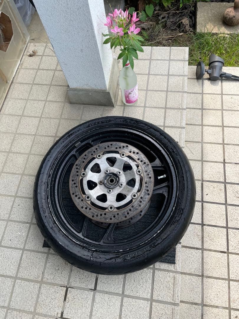 フロントホイール gsx-r1100 gu74a 1987年型 GSXR1100 - メルカリ