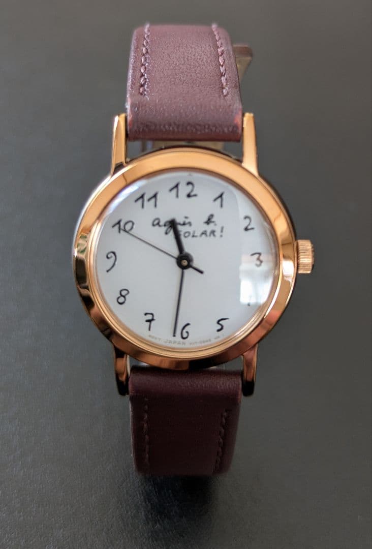 送料無料】agnes b(アニエスベー) ソーラー腕時計 美品 - メルカリ