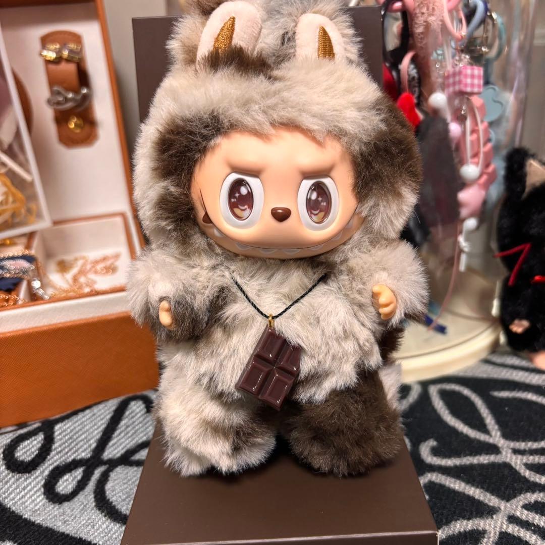 海外限定 LABUBU ジモモ ラブブ カスタム チョコ ストラップ付 - メルカリ