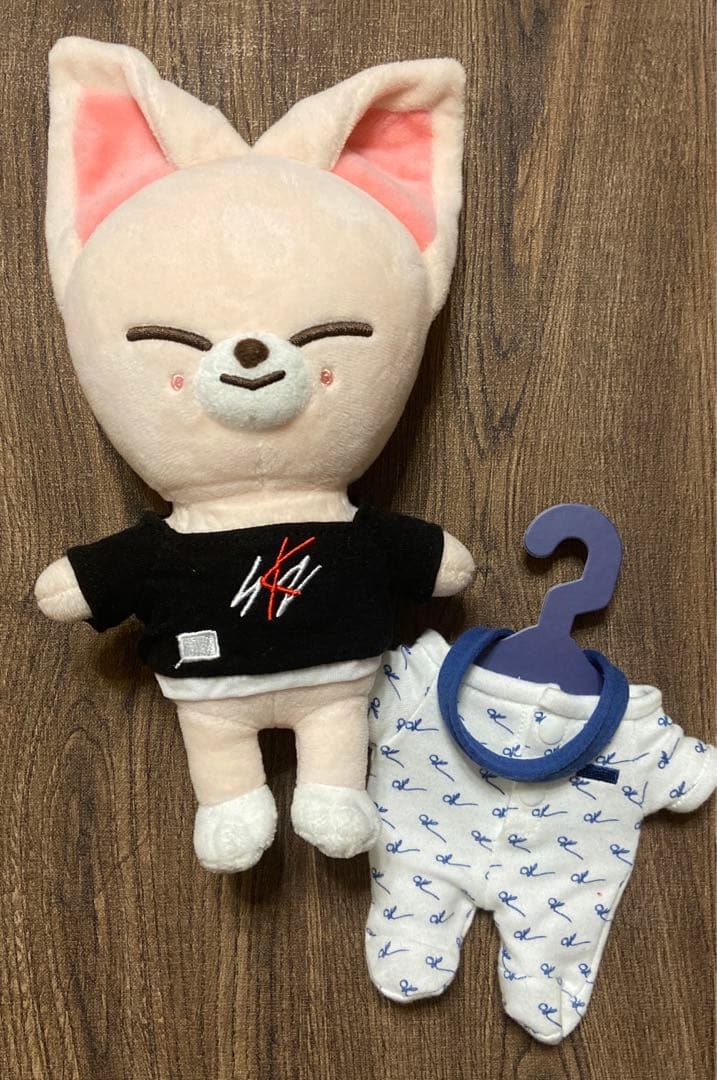 フォクシニー ぬいぐるみ skzoo straykids スキズ 2点セット - メルカリ