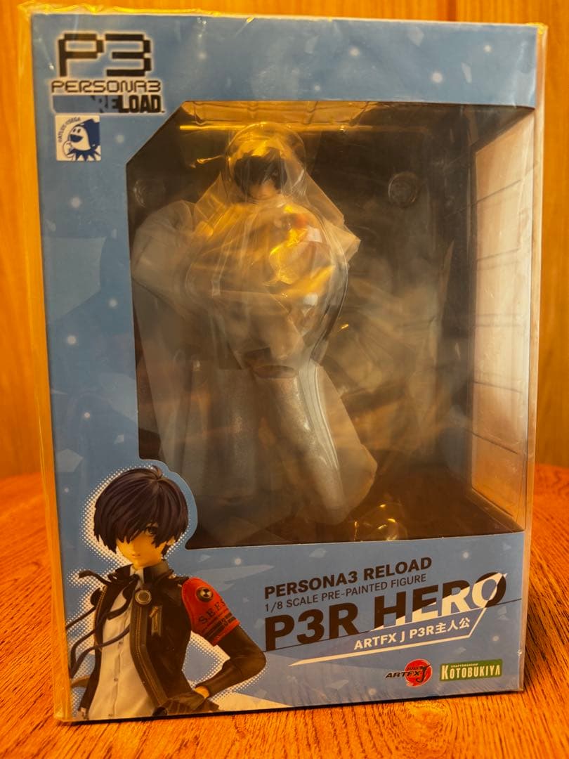 ARTFX J P3R主人公 Amazon.com: Persona 3 Reload Statuette PVC ARTFX J 1/8 P3R